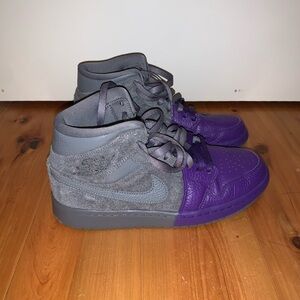 Women’s Nike air Jordan’s High-Top Sneakers